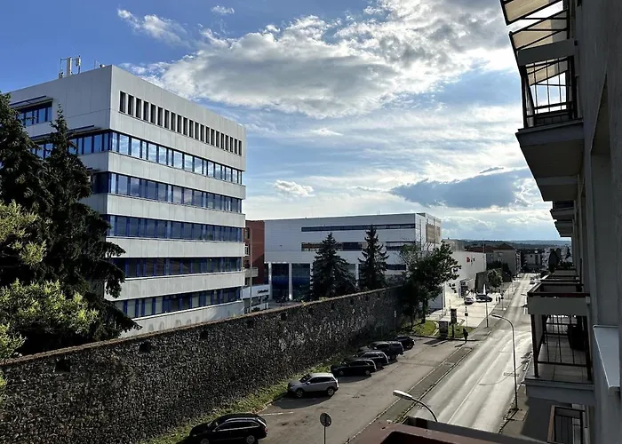 Simcity I Square W Balcony 24 7 Self Check-in 1 Min Walk To Europa Shopping Mall Apartment